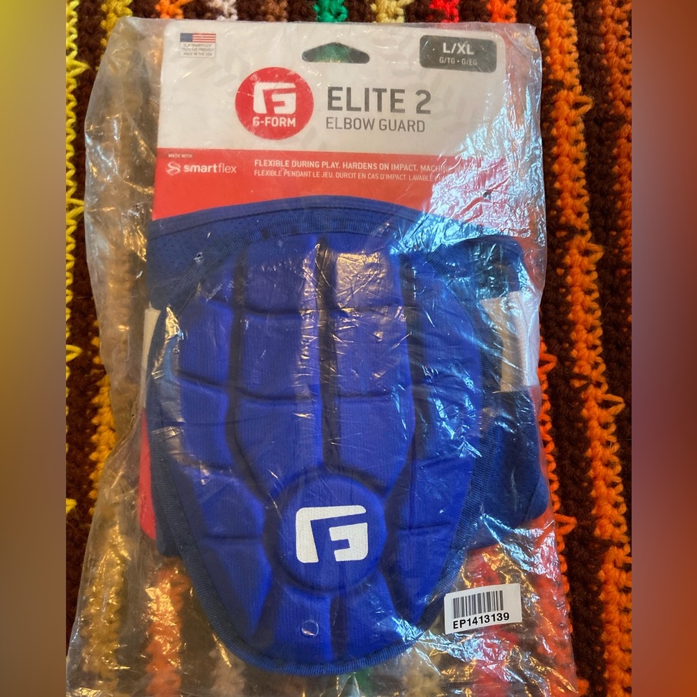 G-form Elite 2 elbow guard NWT